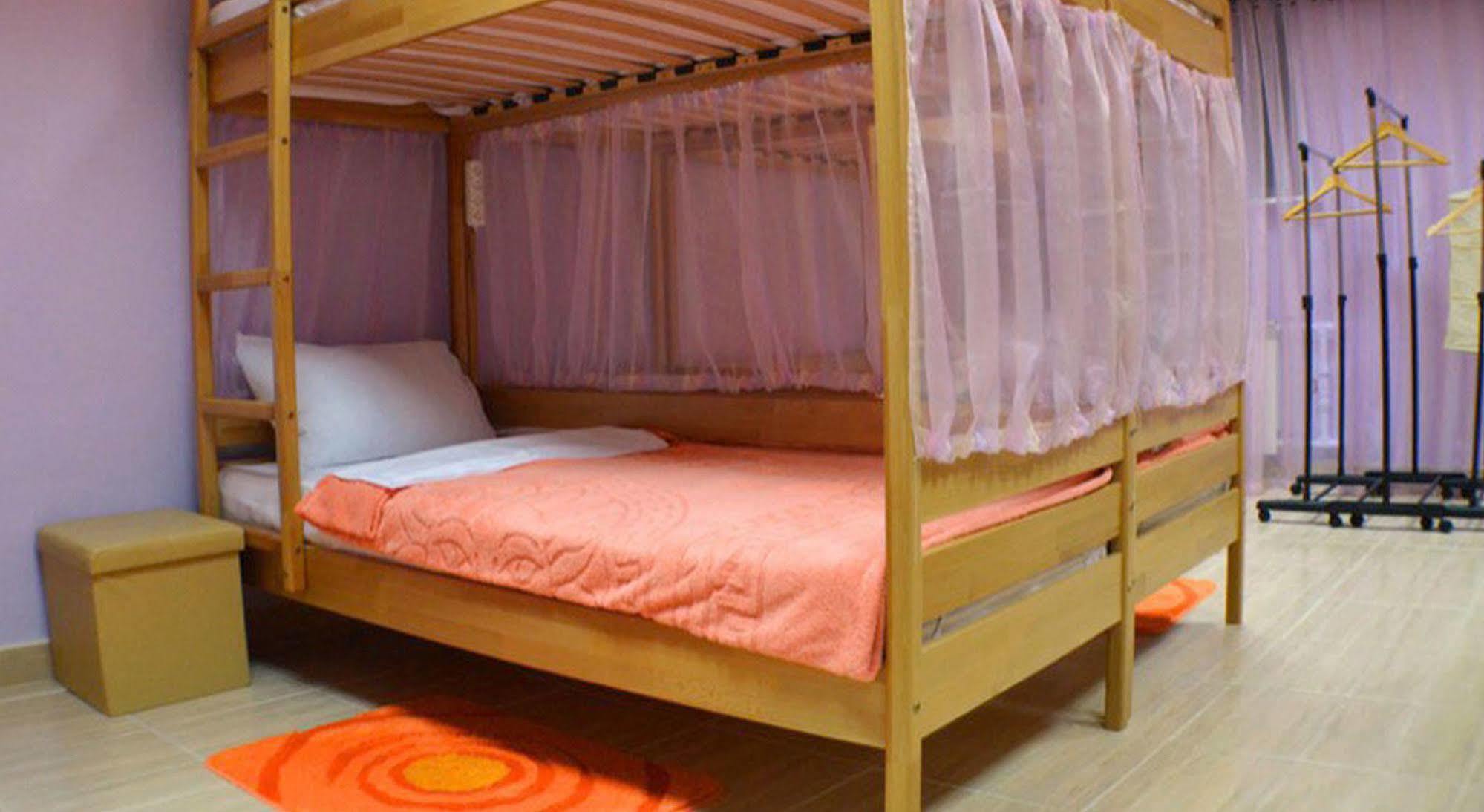 Ballet Hostel Kiev Esterno foto
